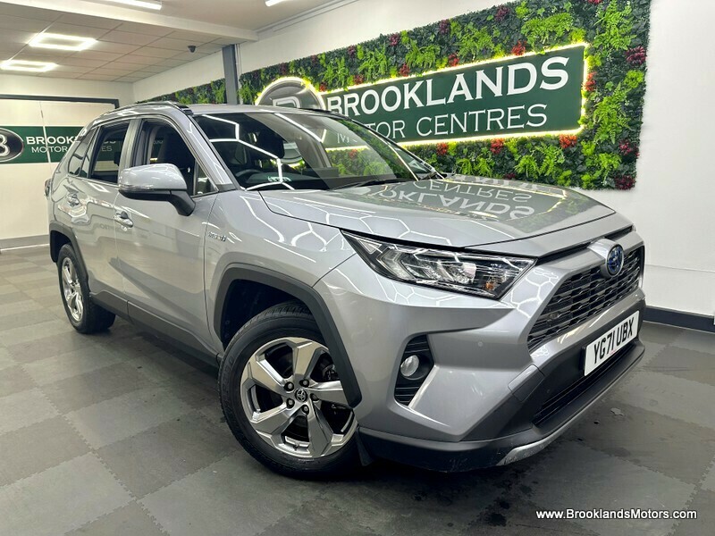 Used Toyota RAV4 2021 for sale - 76407195: Photo 4