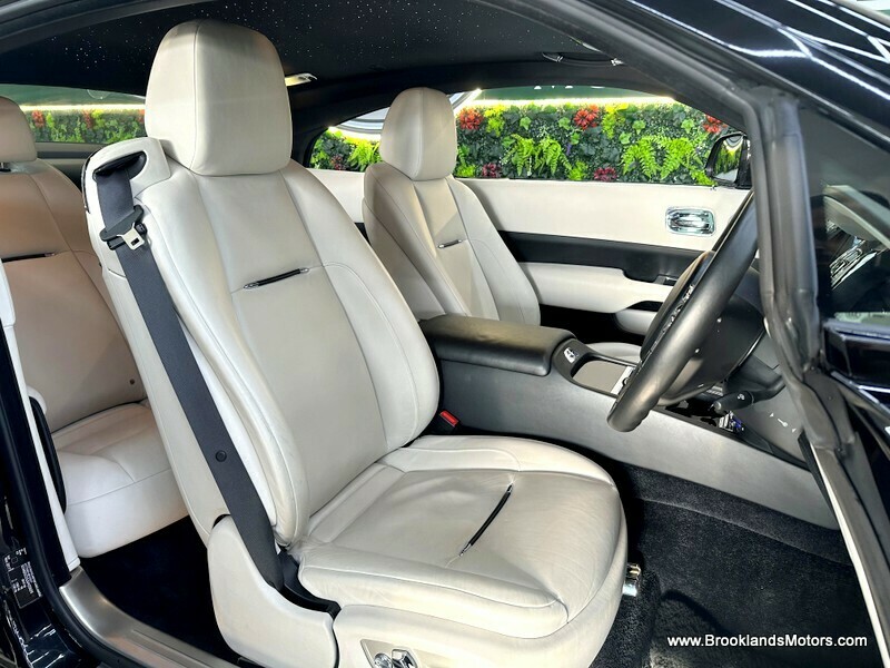 Used Rolls-Royce Wraith 2018 for sale - 77213195: Photo 15