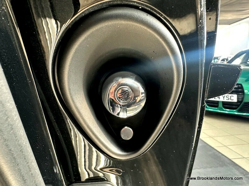 Used Rolls-Royce Wraith 2018 for sale - 77213195: Photo 18