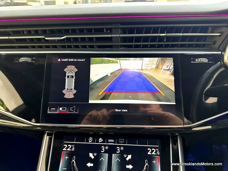 Used Audi Q8 2021 for sale - 76559700: Photo 18