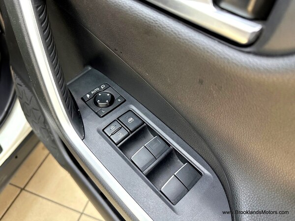 Used Toyota RAV4 2021 for sale - 73583827: Photo 18