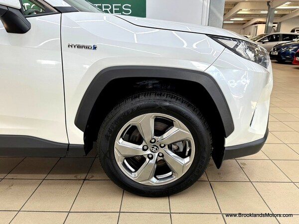 Used Toyota RAV4 2021 for sale - 73583827: Photo 9