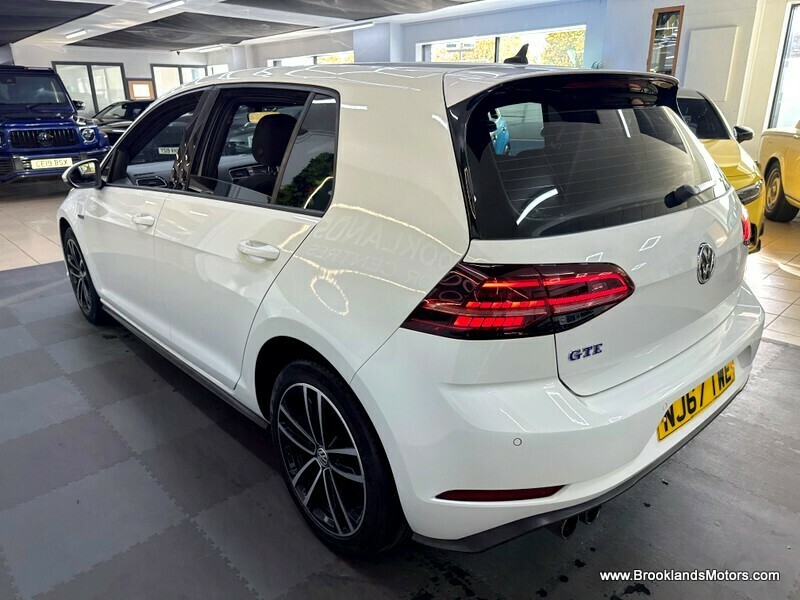 Used Volkswagen Golf 2017 for sale - 76323839: Photo 12