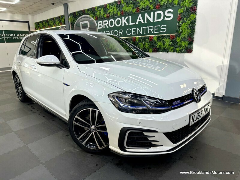 Used Volkswagen Golf 2017 for sale - 76323839: Photo 4