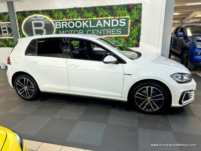 Used Volkswagen Golf 2017 for sale - 76323839: Photo 8