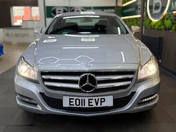 Used Mercedes-Benz CLS 2011 for sale - 79234104: Photo