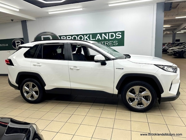 Used Toyota RAV4 2021 for sale - 73784980: Photo 10