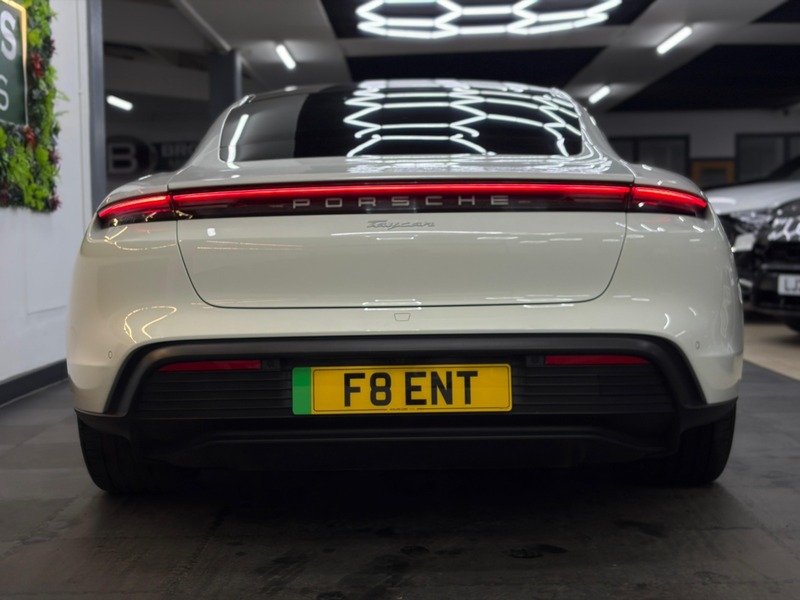 Used Porsche Taycan 2021 for sale - 78018043: Photo 16