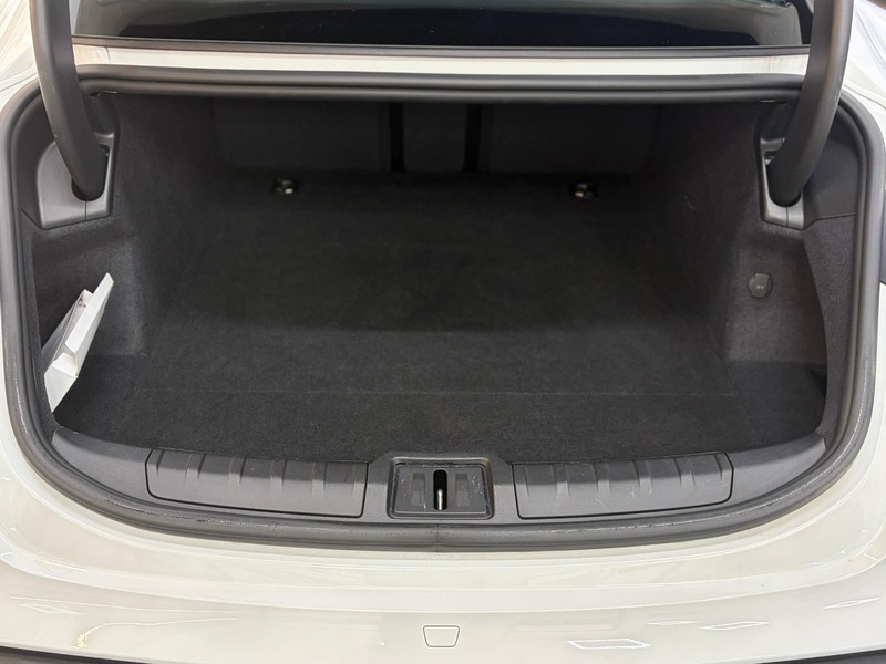 Used Porsche Taycan 2021 for sale - 78018043: Photo 20