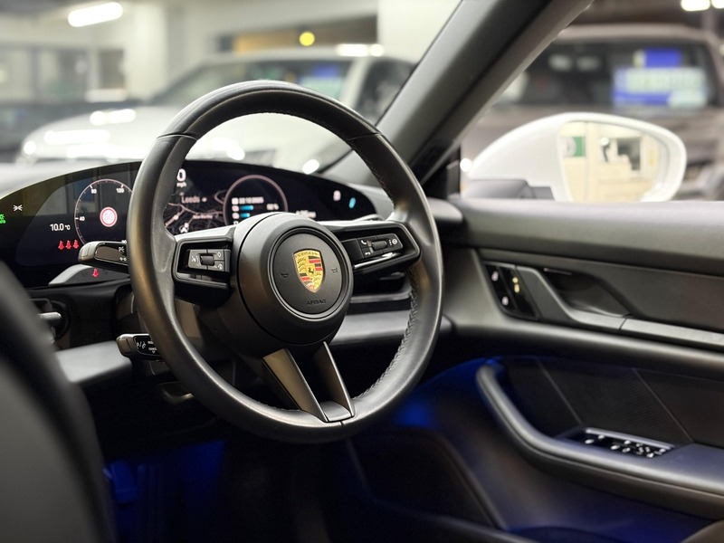 Used Porsche Taycan 2021 for sale - 78018043: Photo 28