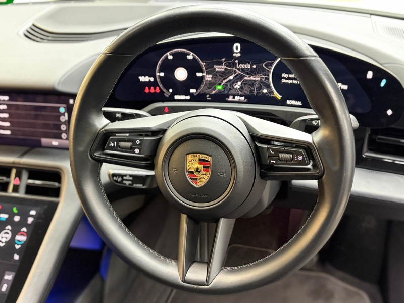 Used Porsche Taycan 2021 for sale - 78018043: Photo 29