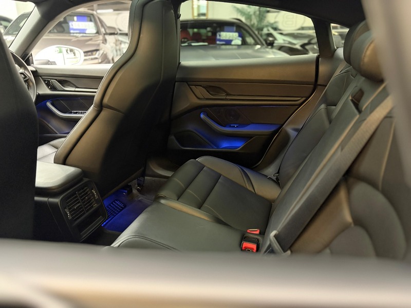 Used Porsche Taycan 2021 for sale - 78018043: Photo 35