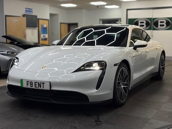 Used Porsche Taycan 2021 for sale - 78018043: Photo