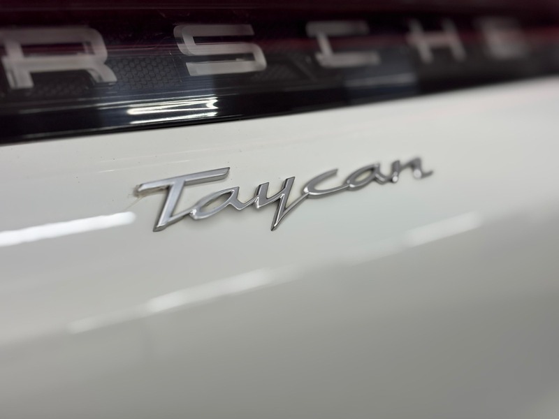 Used Porsche Taycan 2021 for sale - 78018043: Photo 43