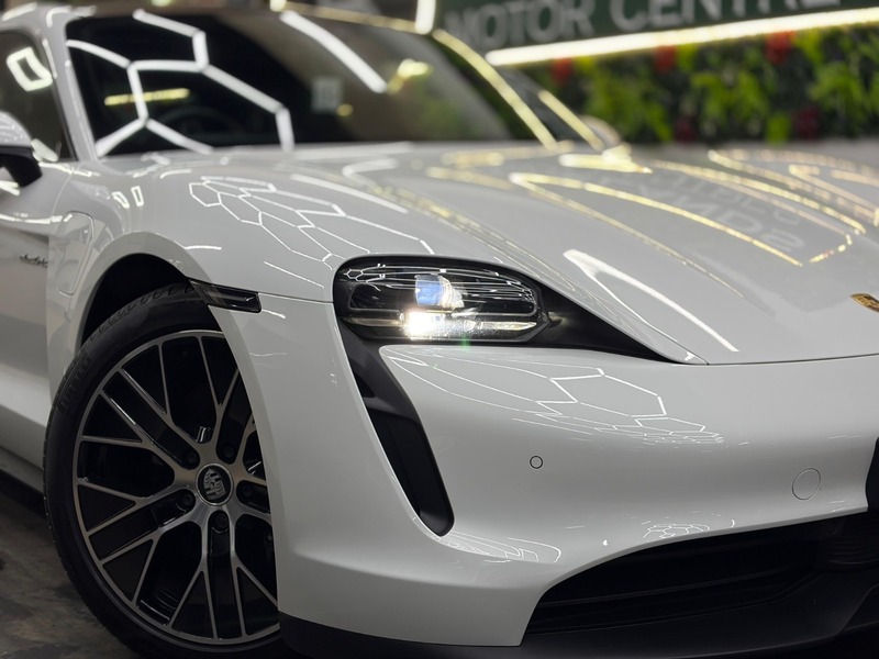 Used Porsche Taycan 2021 for sale - 78018043: Photo 7