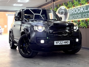 Used Land Rover Defender 2022 for sale - 78501905: Photo