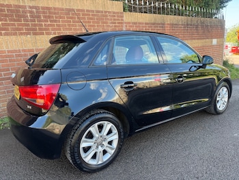 Used Audi A1 2012 for sale - 76045616: Photo