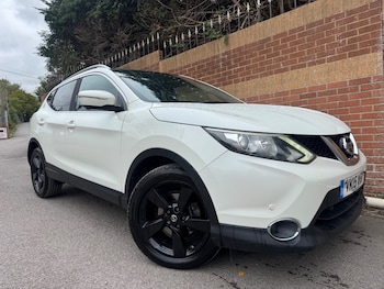 Used Nissan Qashqai 2015 for sale - 75700387: Photo