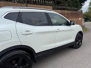 Used Nissan Qashqai 2015 for sale - 75700387: Photo