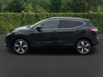 Used Nissan Qashqai 2016 for sale - 79073079: Photo