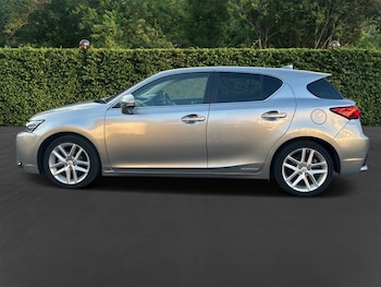Used Lexus CT 2017 for sale - 78663404: Photo