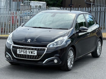 Used Peugeot 208 2018 for sale - 79039155: Photo