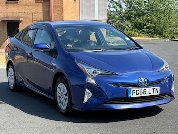 Used Toyota Prius 2017 for sale - 79213138: Photo