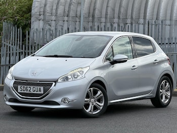 Used Peugeot 208 2012 for sale - 79396258: Photo