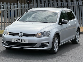 Used Volkswagen Golf 2017 for sale - 79075271: Photo