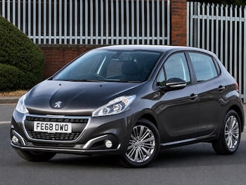 Used Peugeot 208 2018 for sale - 79483927: Photo