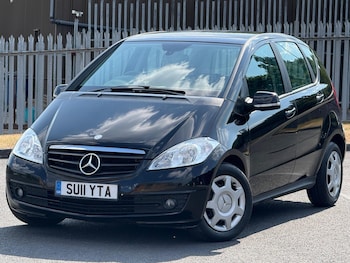 Used Mercedes-Benz A-Class 2011 for sale - 79181695: Photo