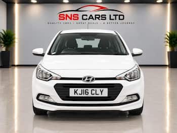 Used Hyundai i20 2016 for sale - 79680901: Photo