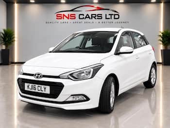 Used Hyundai i20 2016 for sale - 79680901: Photo