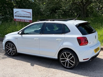 Used Volkswagen Polo 2016 for sale - 78756521: Photo