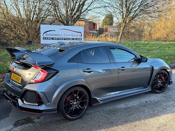 Used Honda Civic 2019 for sale - 76579913: Photo