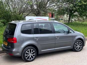 Used Volkswagen Touran 2014 for sale - 74387420: Photo