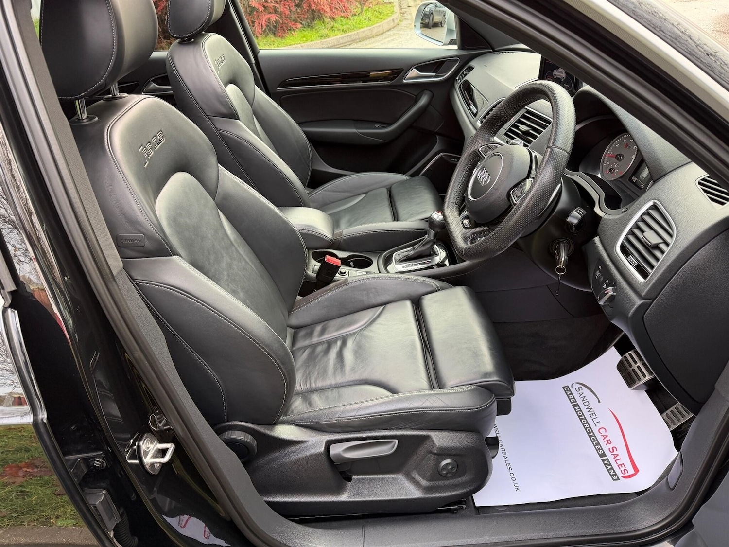 Used Audi RS Q3 2016 for sale - 76627232: Photo 10