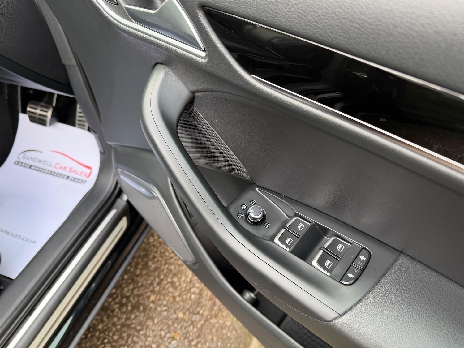 Used Audi RS Q3 2016 for sale - 76627232: Photo 21