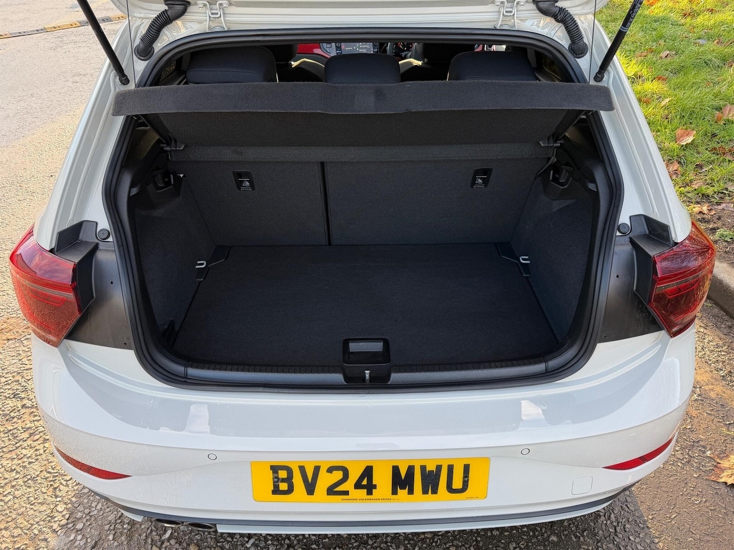 Used Volkswagen Polo 2024 for sale - 76627248: Photo 24