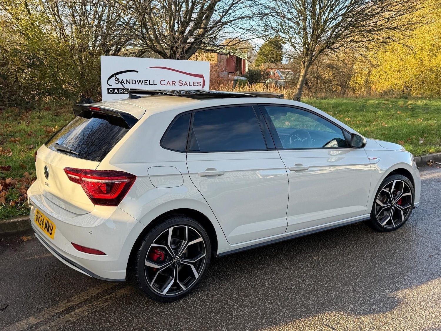 Used Volkswagen Polo 2024 for sale - 76627248: Photo 3