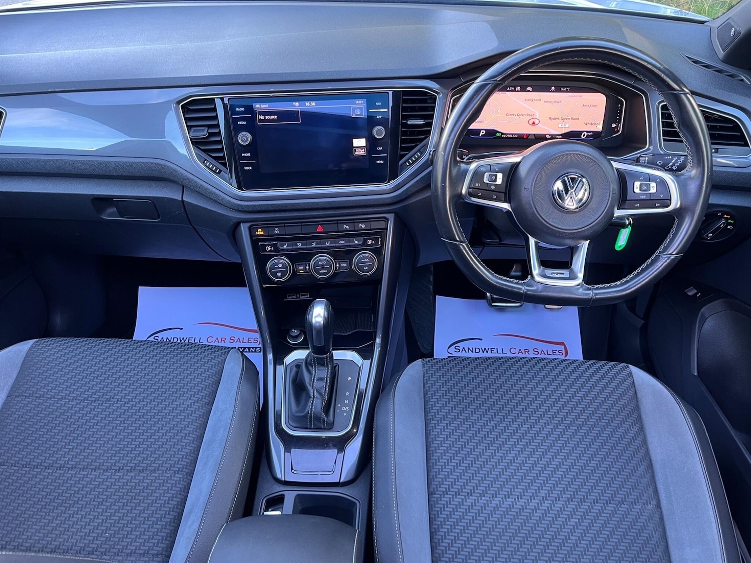 Used Volkswagen T-Roc 2019 for sale - 75606234: Photo 10