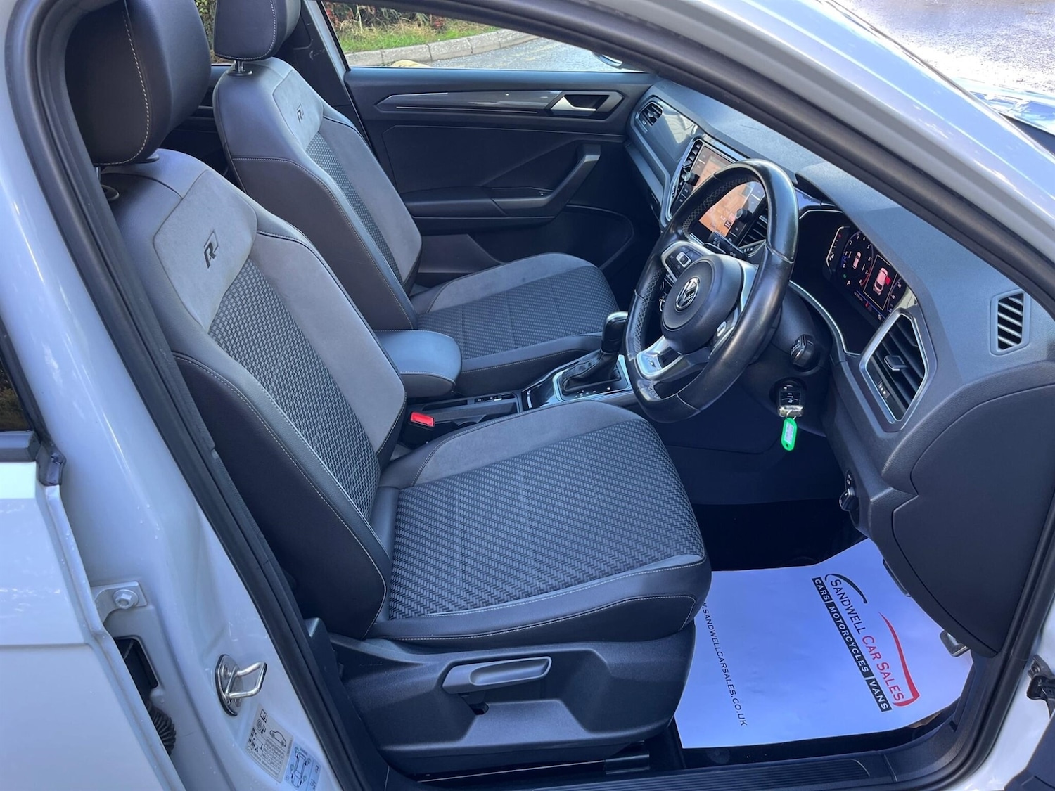 Used Volkswagen T-Roc 2019 for sale - 75606234: Photo 11