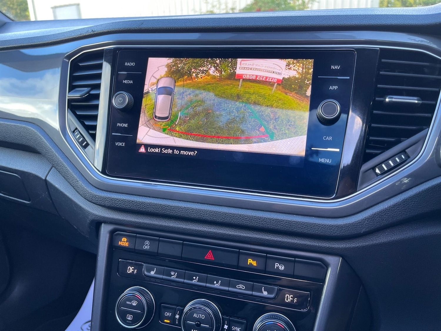 Used Volkswagen T-Roc 2019 for sale - 75606234: Photo 15