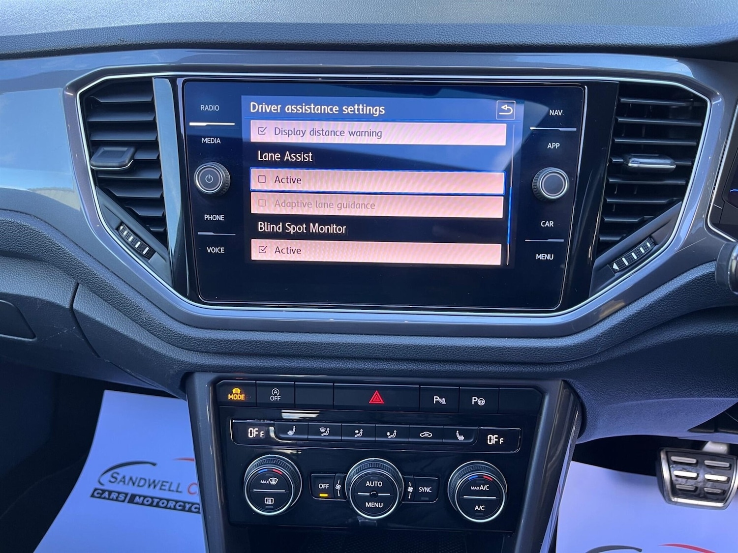 Used Volkswagen T-Roc 2019 for sale - 75606234: Photo 16