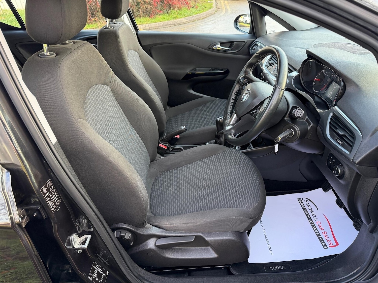 Used Vauxhall Corsa 2016 for sale - 76750329: Photo 10