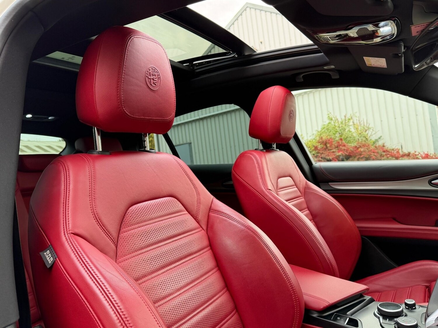 Used Alfa Romeo Stelvio 2019 for sale - 76177289: Photo 14