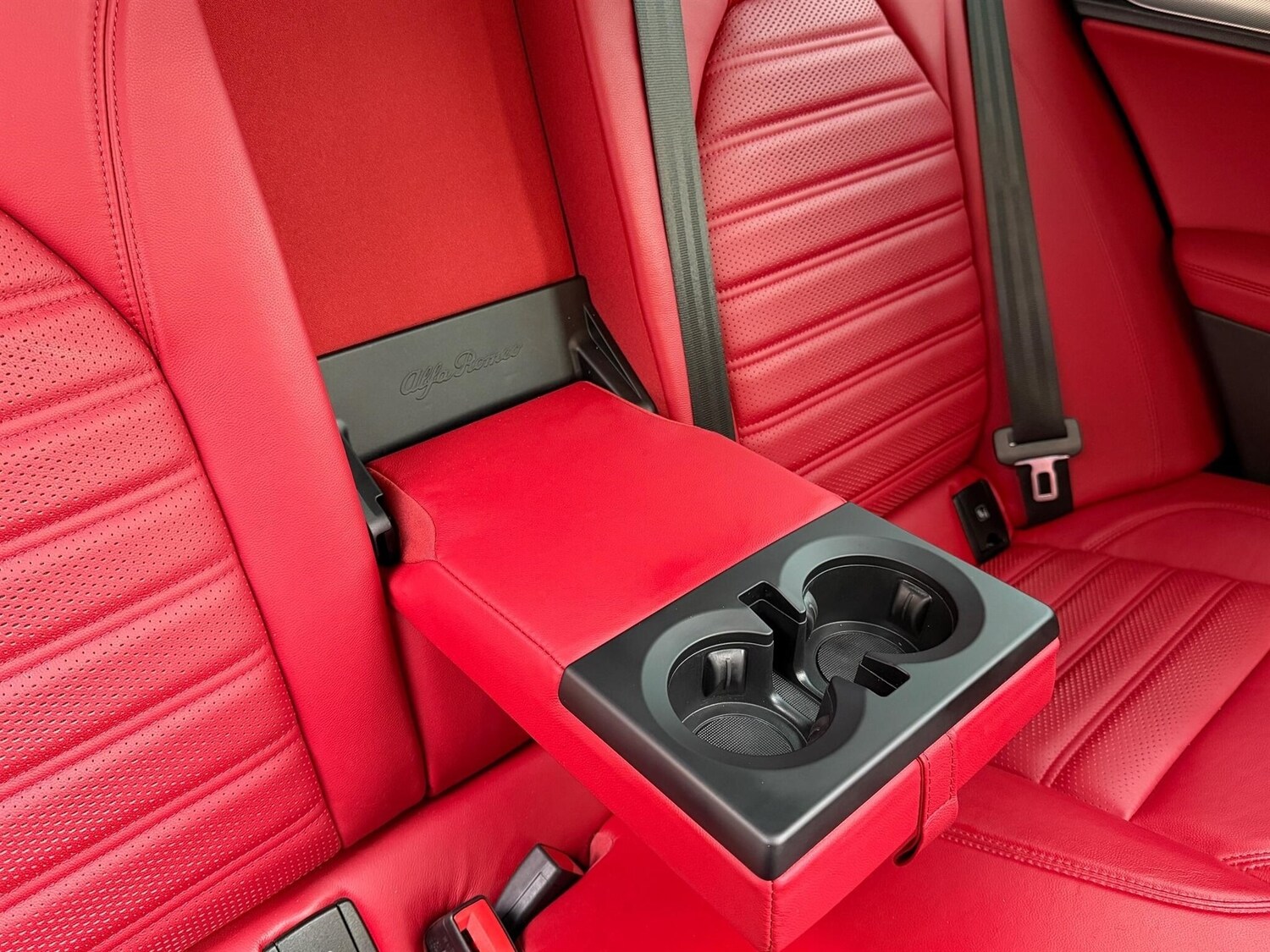 Used Alfa Romeo Stelvio 2019 for sale - 76177289: Photo 15