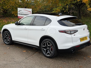 Used Alfa Romeo Stelvio 2019 for sale - 76177289: Photo