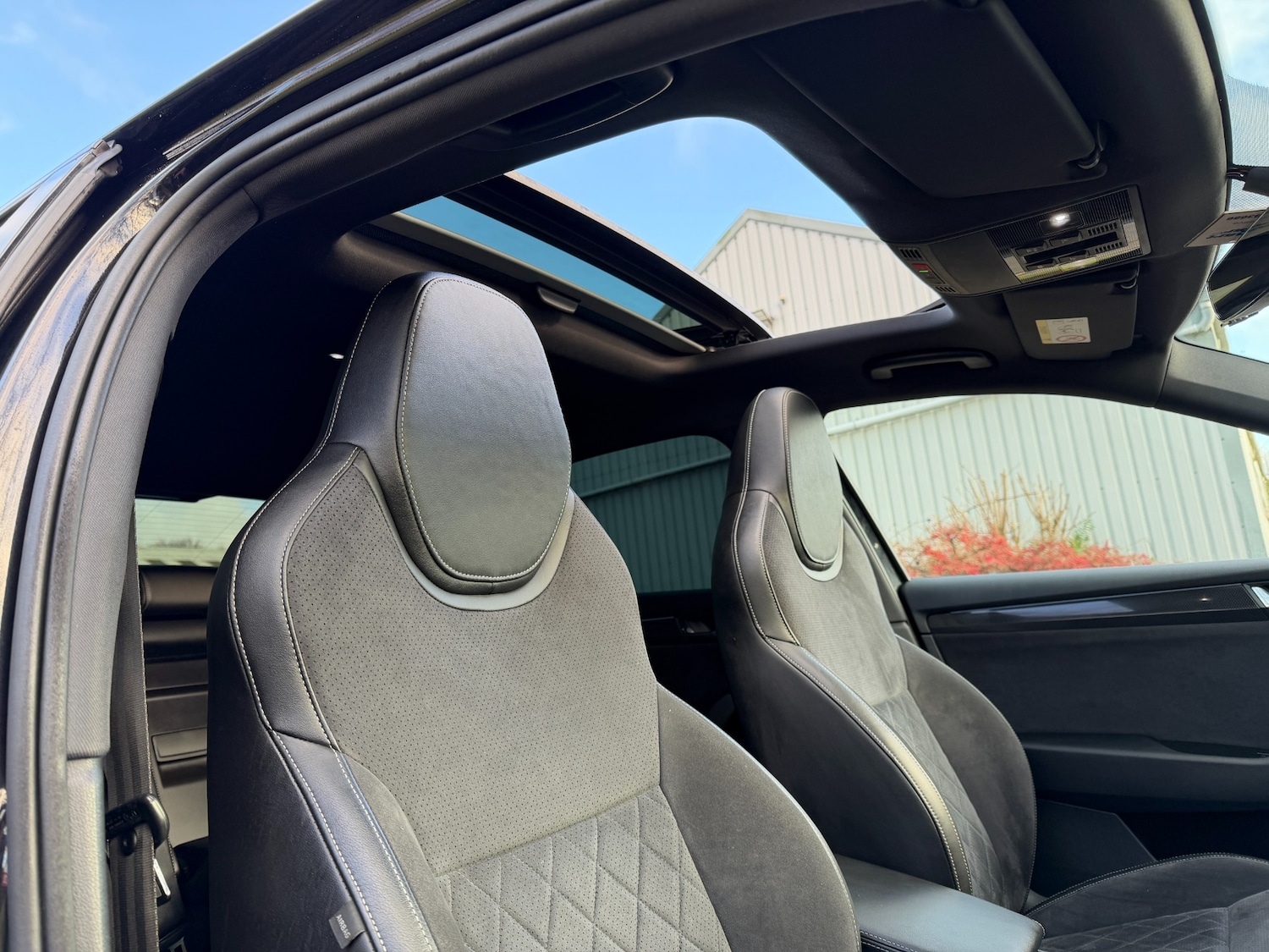 Used Skoda Superb 2018 for sale - 76750268: Photo 13