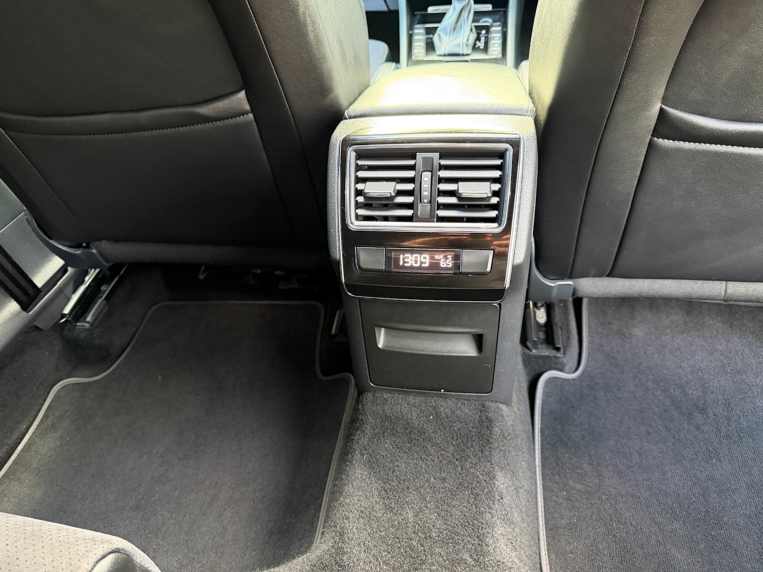 Used Skoda Superb 2018 for sale - 76750268: Photo 26